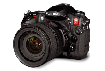 Fujifilm IS Pro DSLR